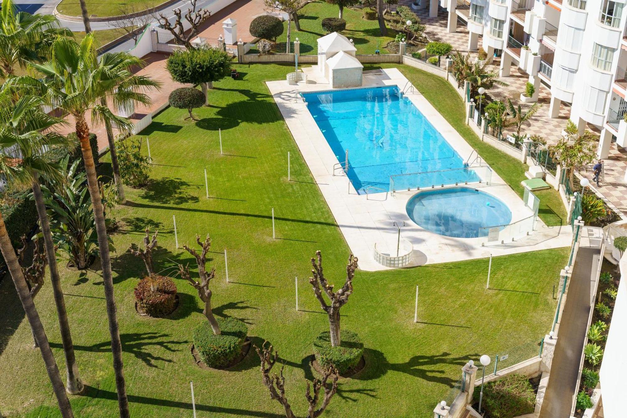 Apartamento Lance Del Sol Fuengirola Ngoại thất bức ảnh